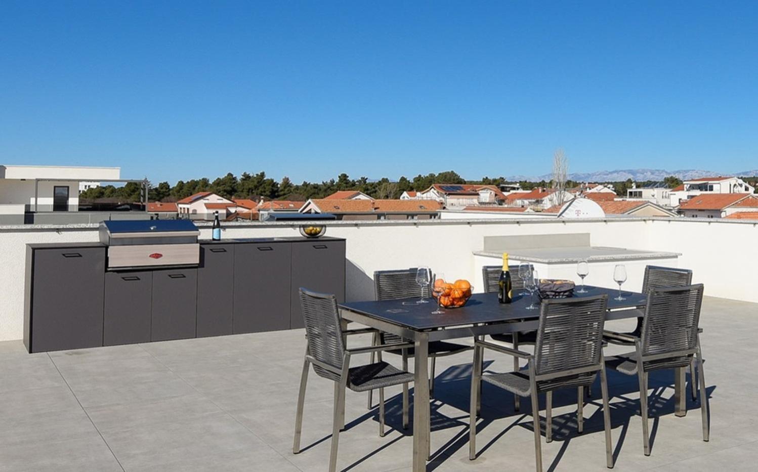 Fux Luxury Rooftop Terrace Jacuzzi & Bbq Zadar Extérieur photo